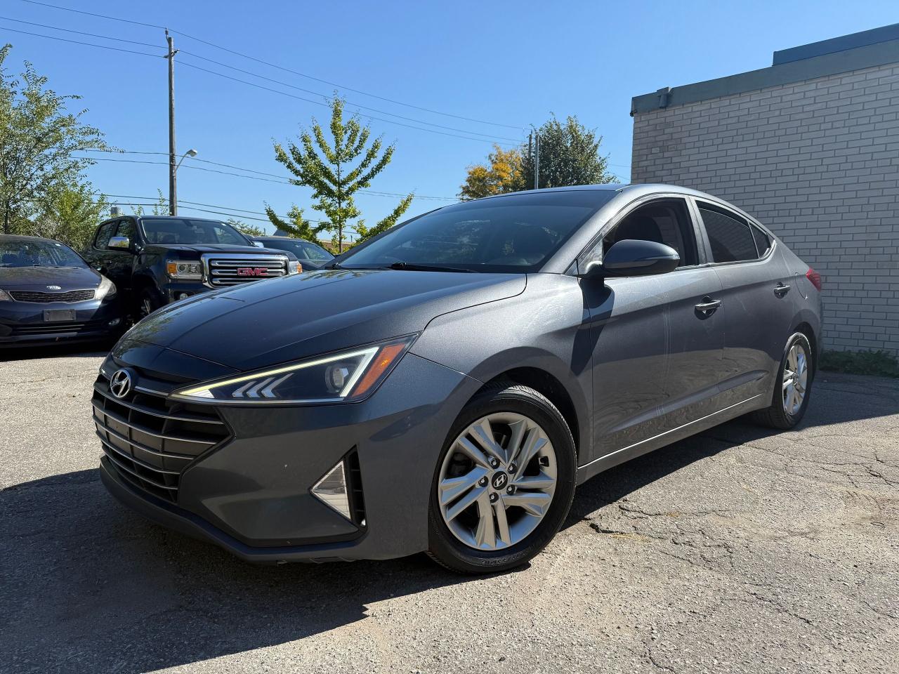 2019 Hyundai Elantra SEL FWD *SAFETY INCL*APPLE CAR PLAY*UBER SPEC* - Photo #2