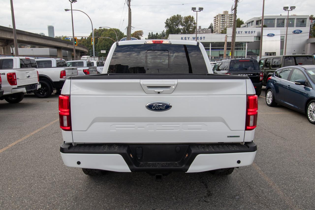 2019 Ford F-150 Lariat 4WD SuperCrew 5.5' Box Photo5