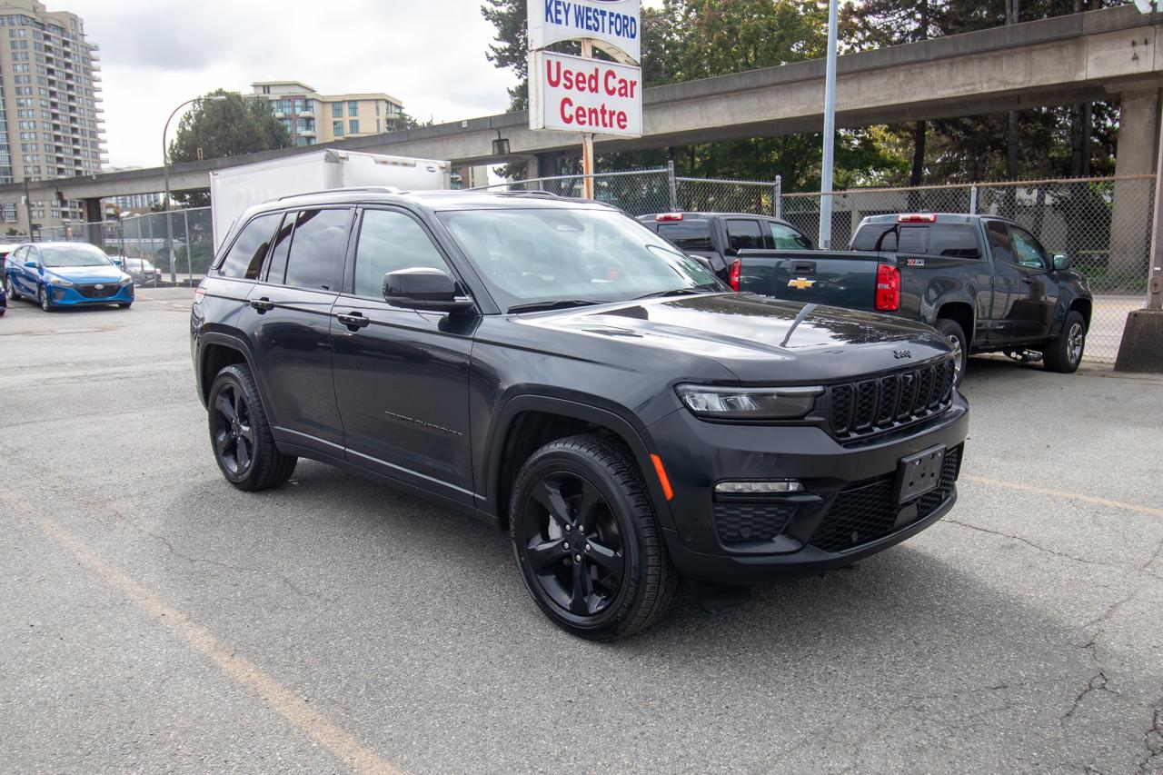 2023 Jeep Grand Cherokee Limited Photo3