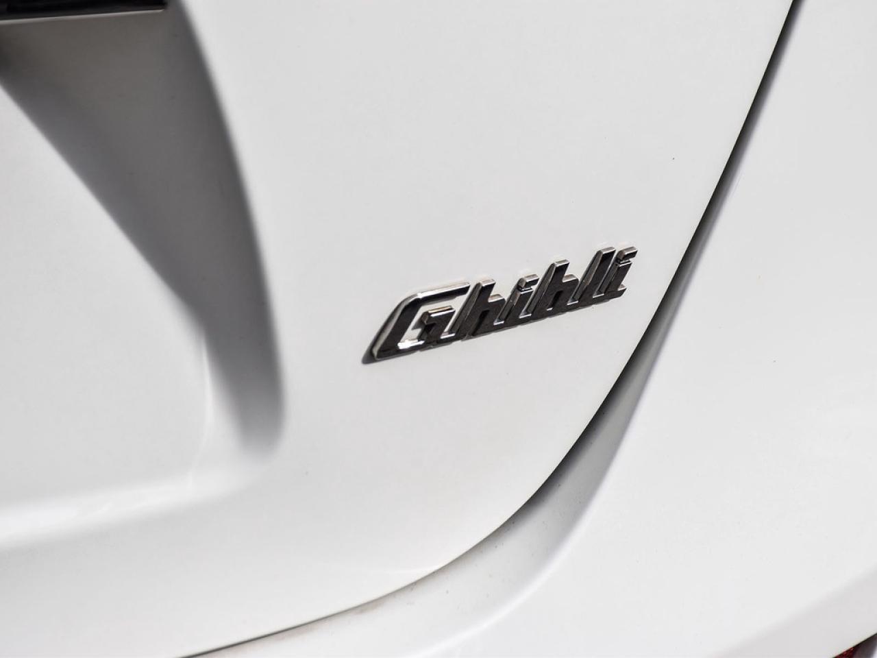 2022 Maserati Ghibli Modena Q4 |MODENA|10.1NAV|21SBLACK|PANOROOF|NERISSIMOPACK| Photo