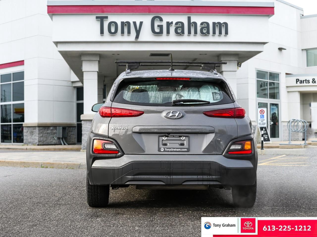 2021 Hyundai KONA 2.0L Essential Photo