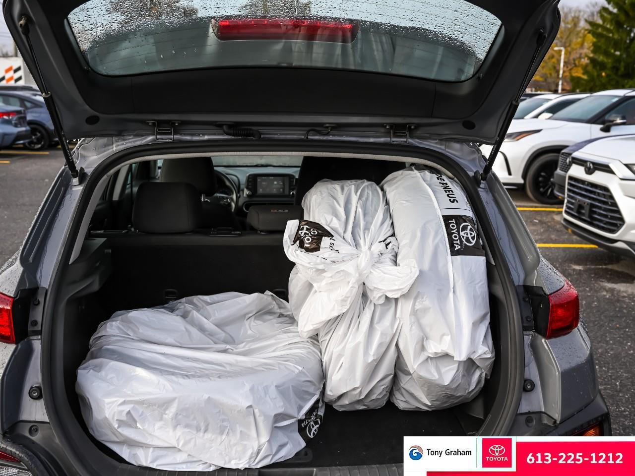 2021 Hyundai KONA 2.0L Essential Photo