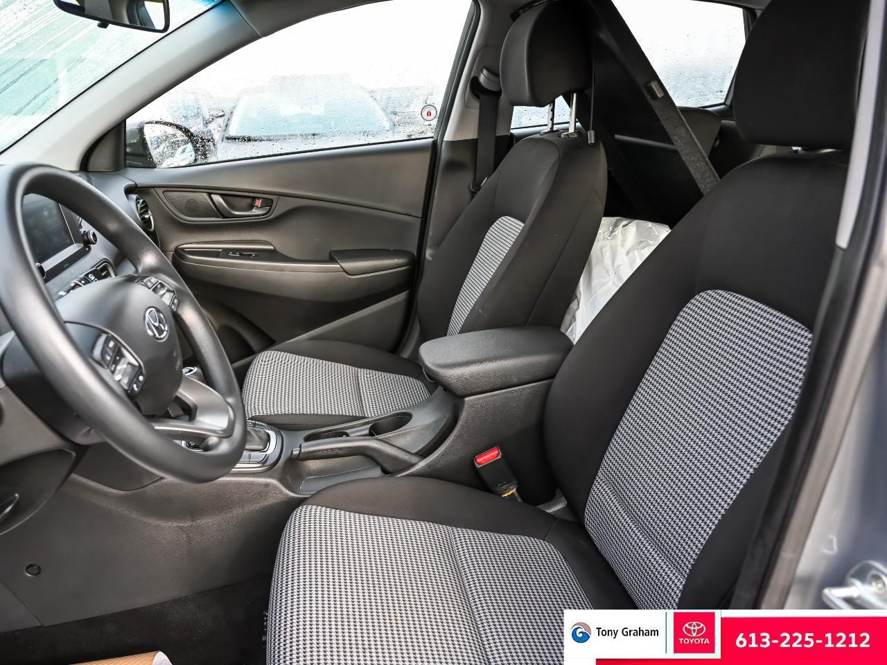 2021 Hyundai KONA 2.0L Essential Photo