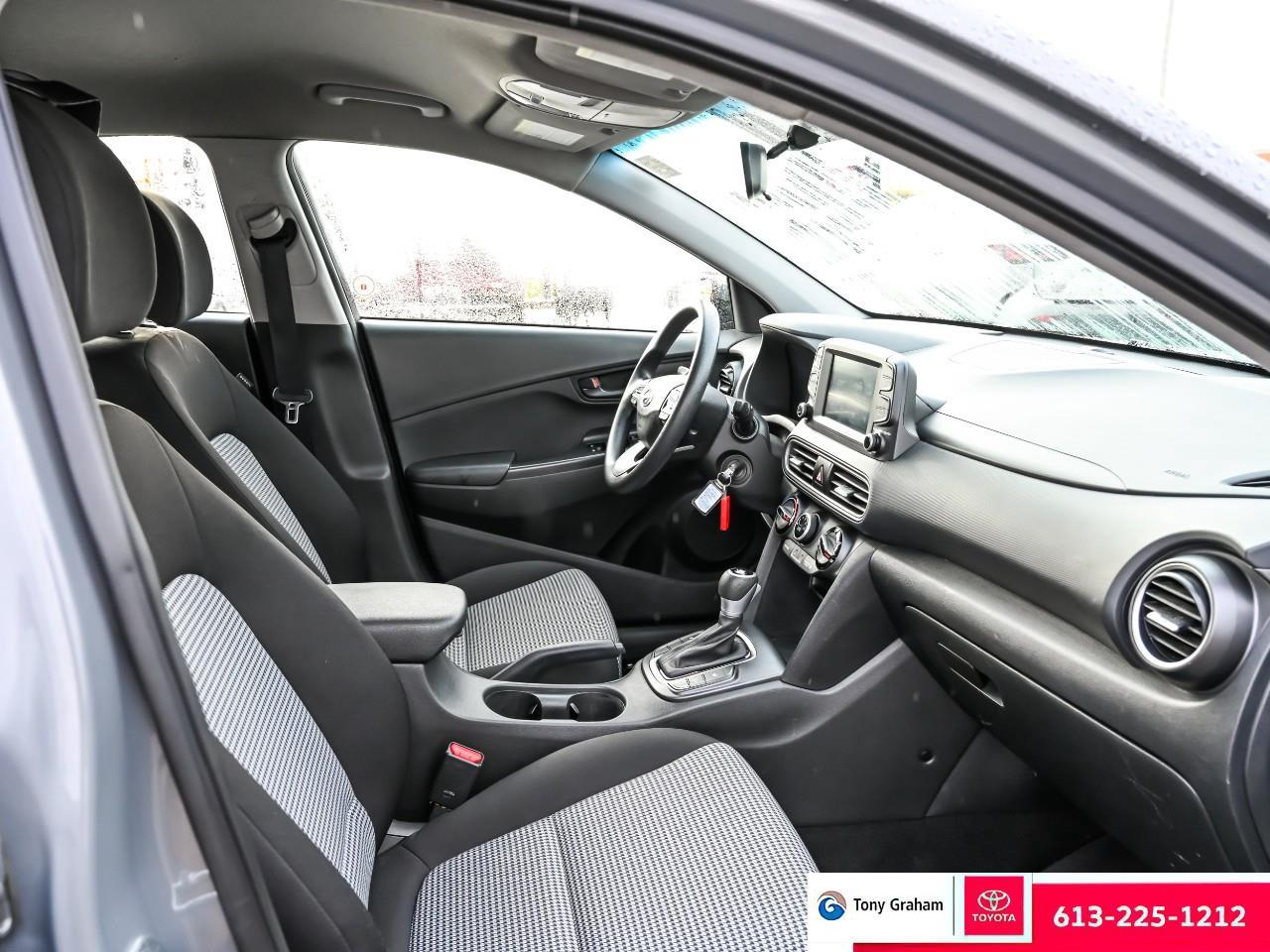 2021 Hyundai KONA 2.0L Essential Photo