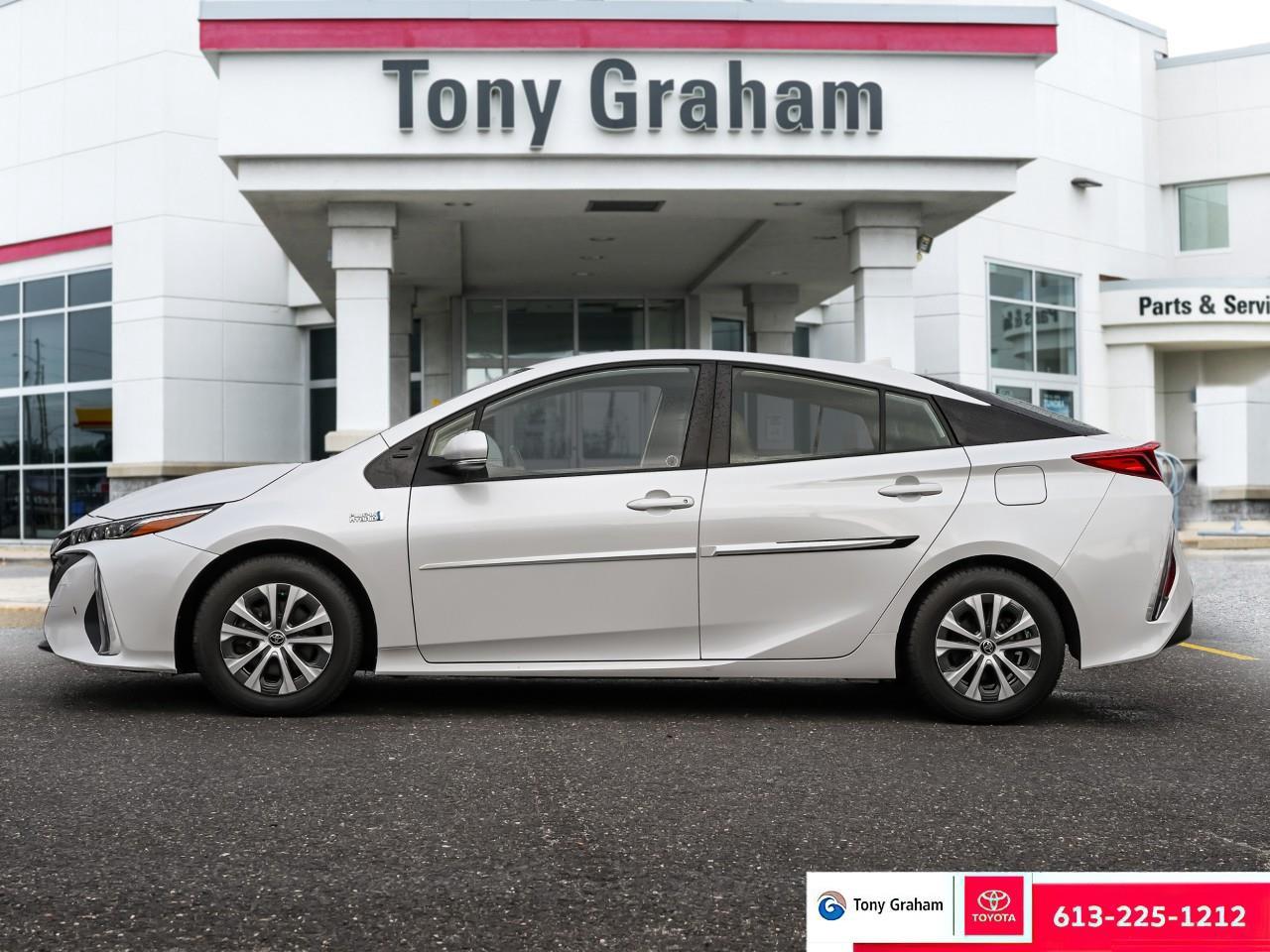 2021 Toyota Prius Prime Upgrade Photo