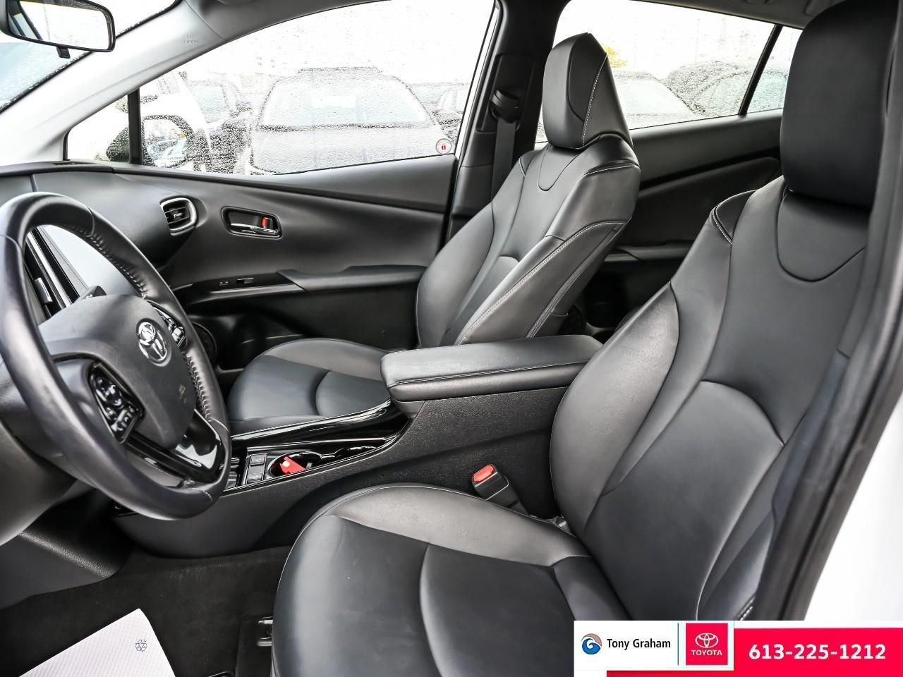 2021 Toyota Prius Prime Upgrade Photo