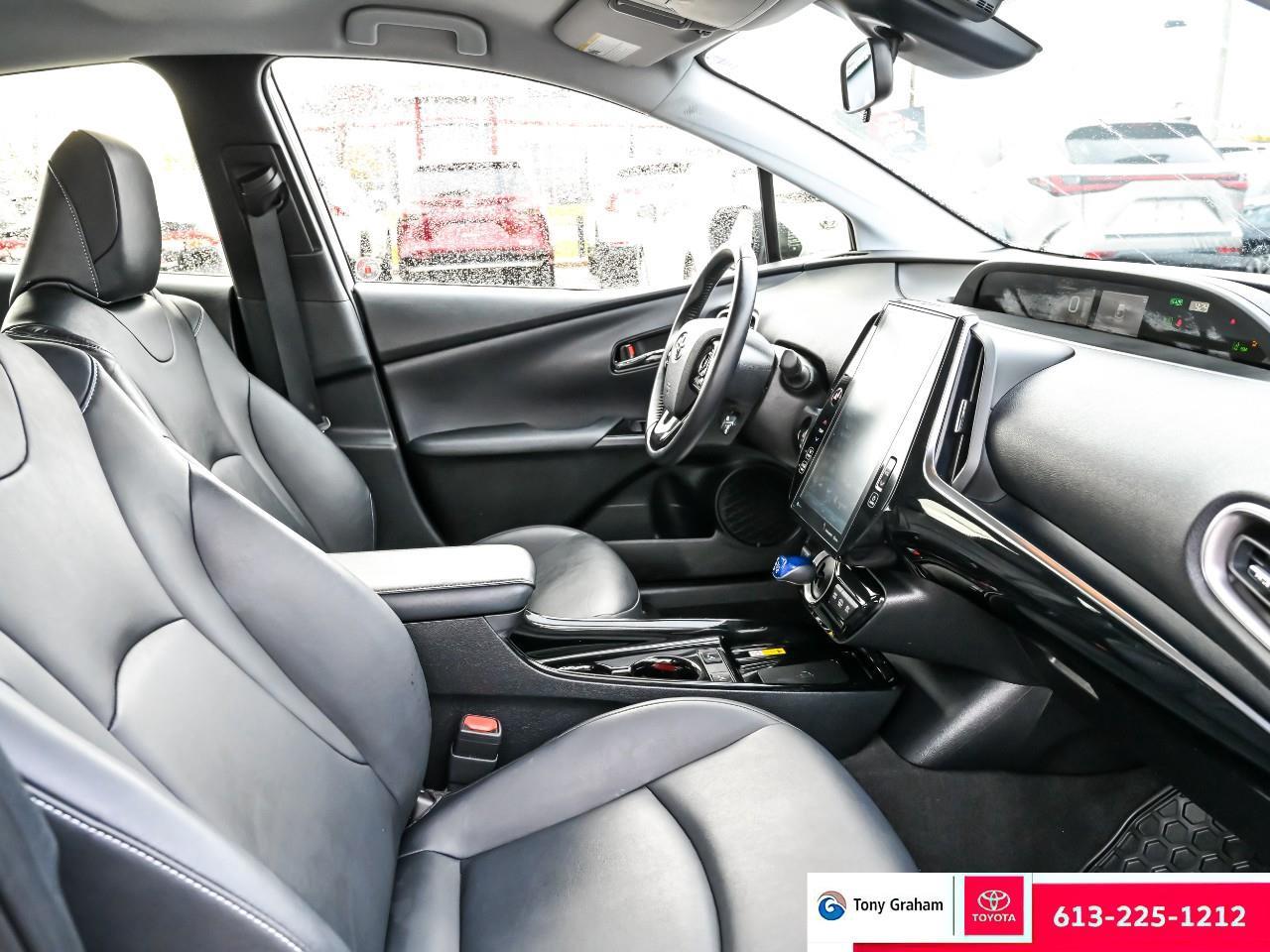 2021 Toyota Prius Prime Upgrade Photo