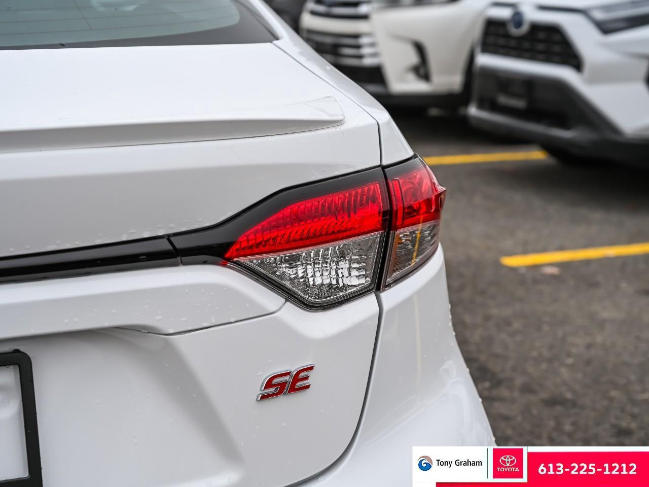 2023 Toyota Corolla SE Photo