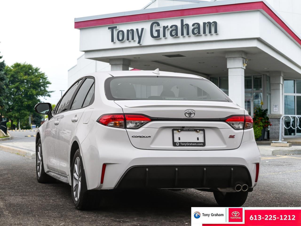 2023 Toyota Corolla SE Photo