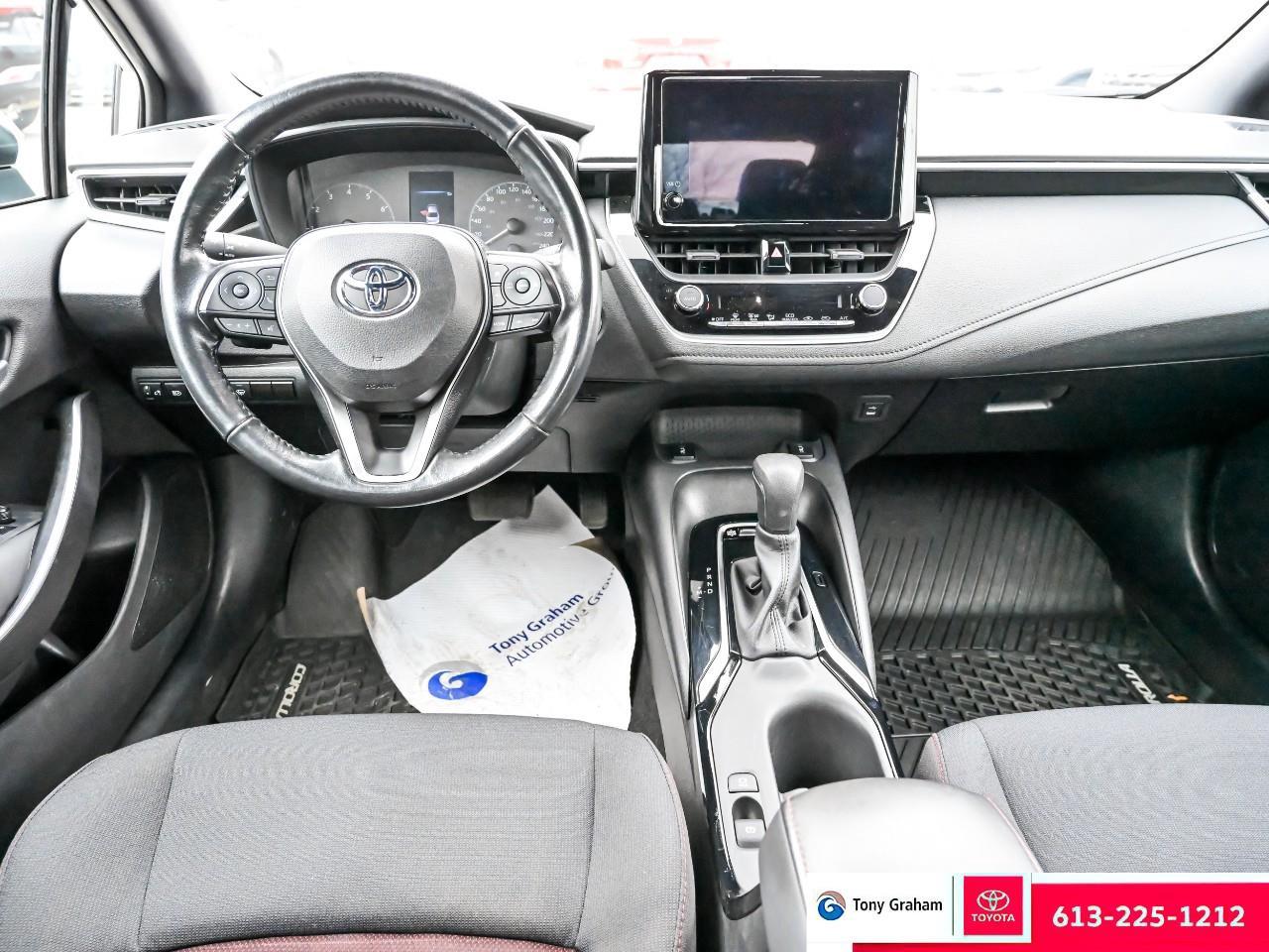 2023 Toyota Corolla SE Photo