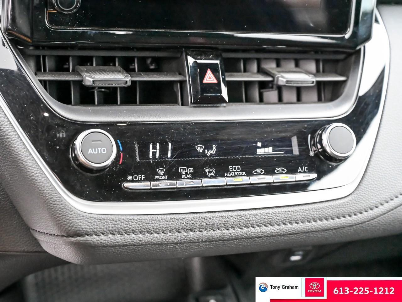 2023 Toyota Corolla SE Photo