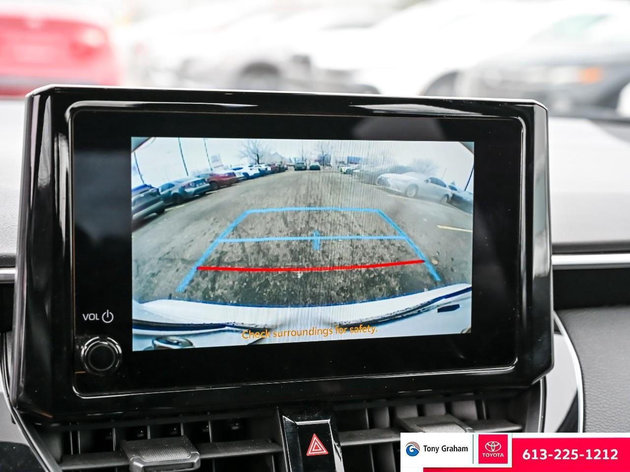 2023 Toyota Corolla SE Photo