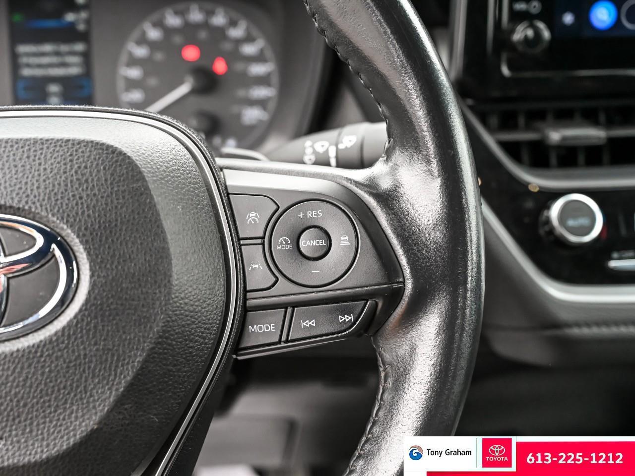 2023 Toyota Corolla SE Photo