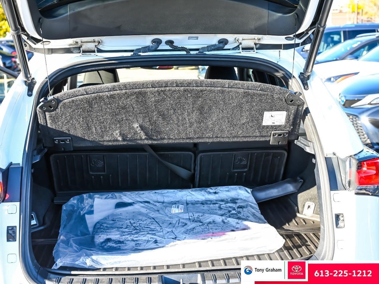 2021 Lexus NX 300 Photo