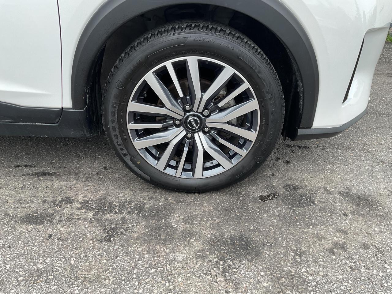 13047989