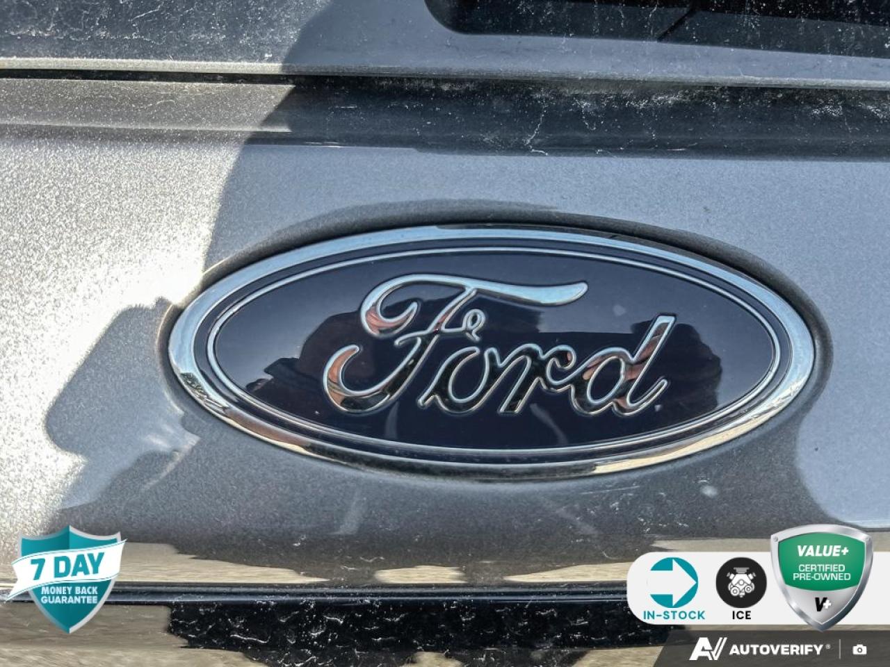 2022 Ford Explorer 401A | ST STREET PACK Photo