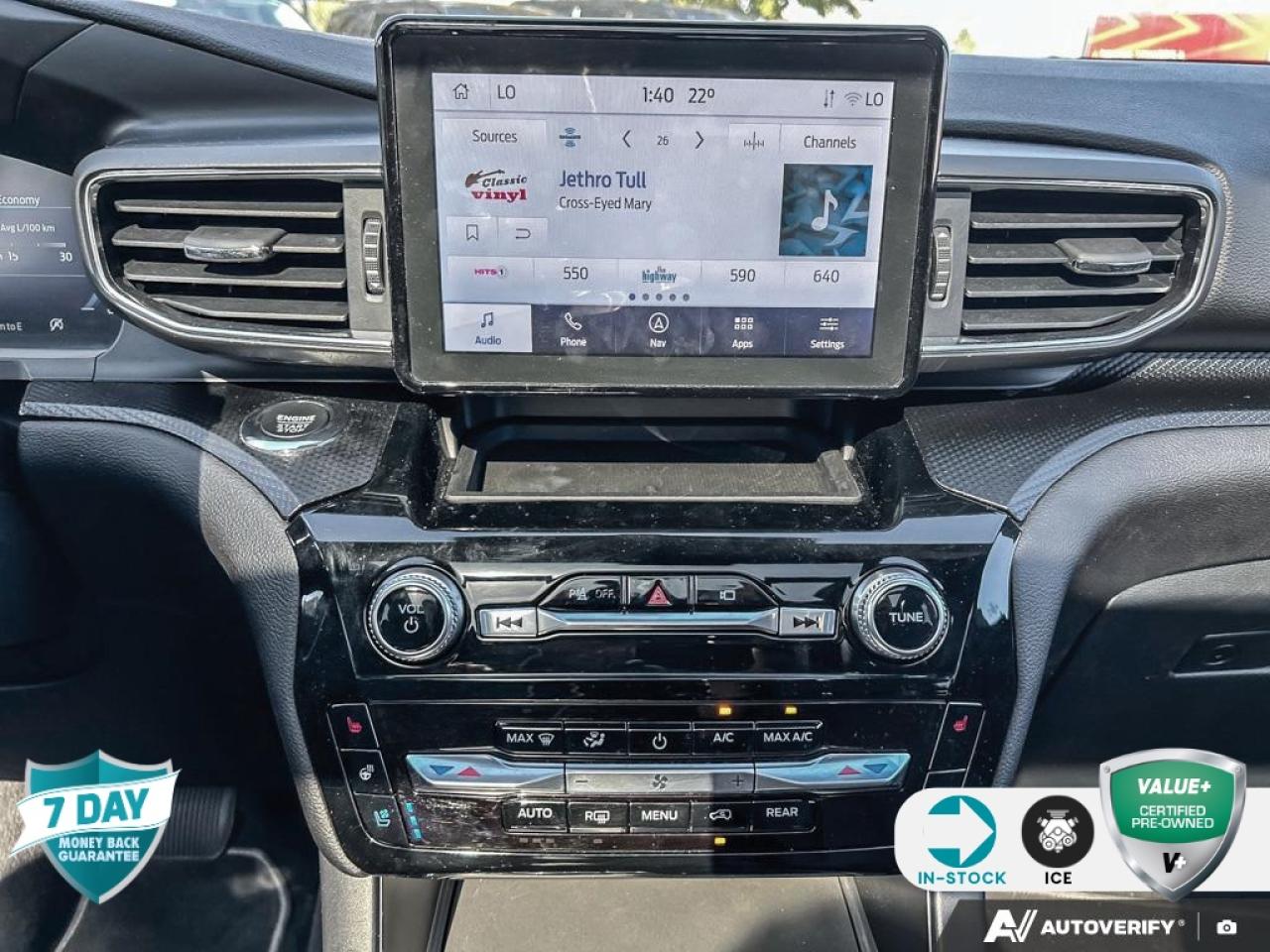 2022 Ford Explorer 401A | ST STREET PACK Photo