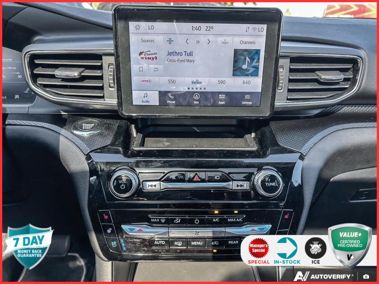 2022 Ford Explorer 401A | ST STREET PACK Photo