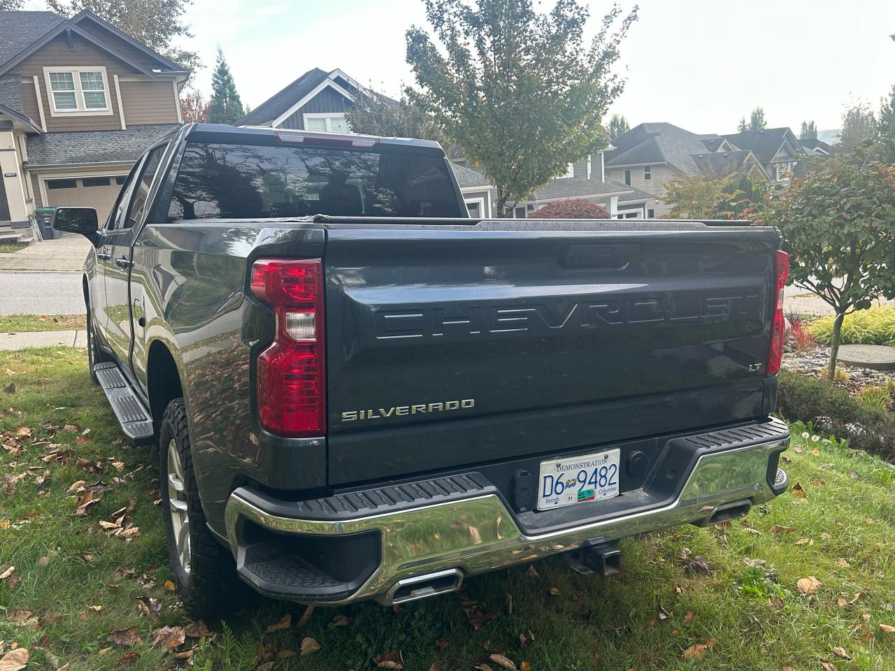 2021 Chevrolet Silverado 1500 LT - Photo #3