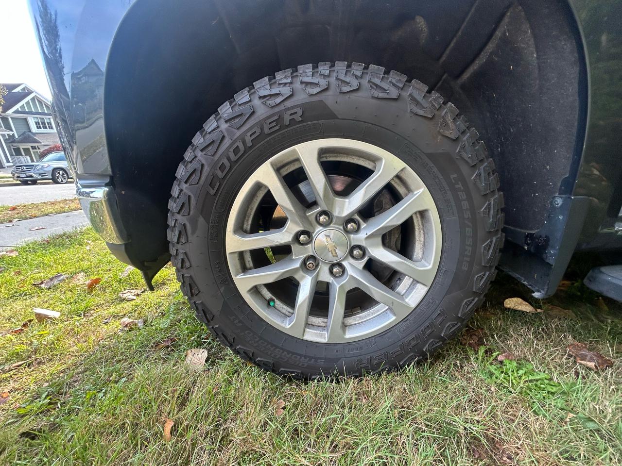 2021 Chevrolet Silverado 1500 LT - Photo #9