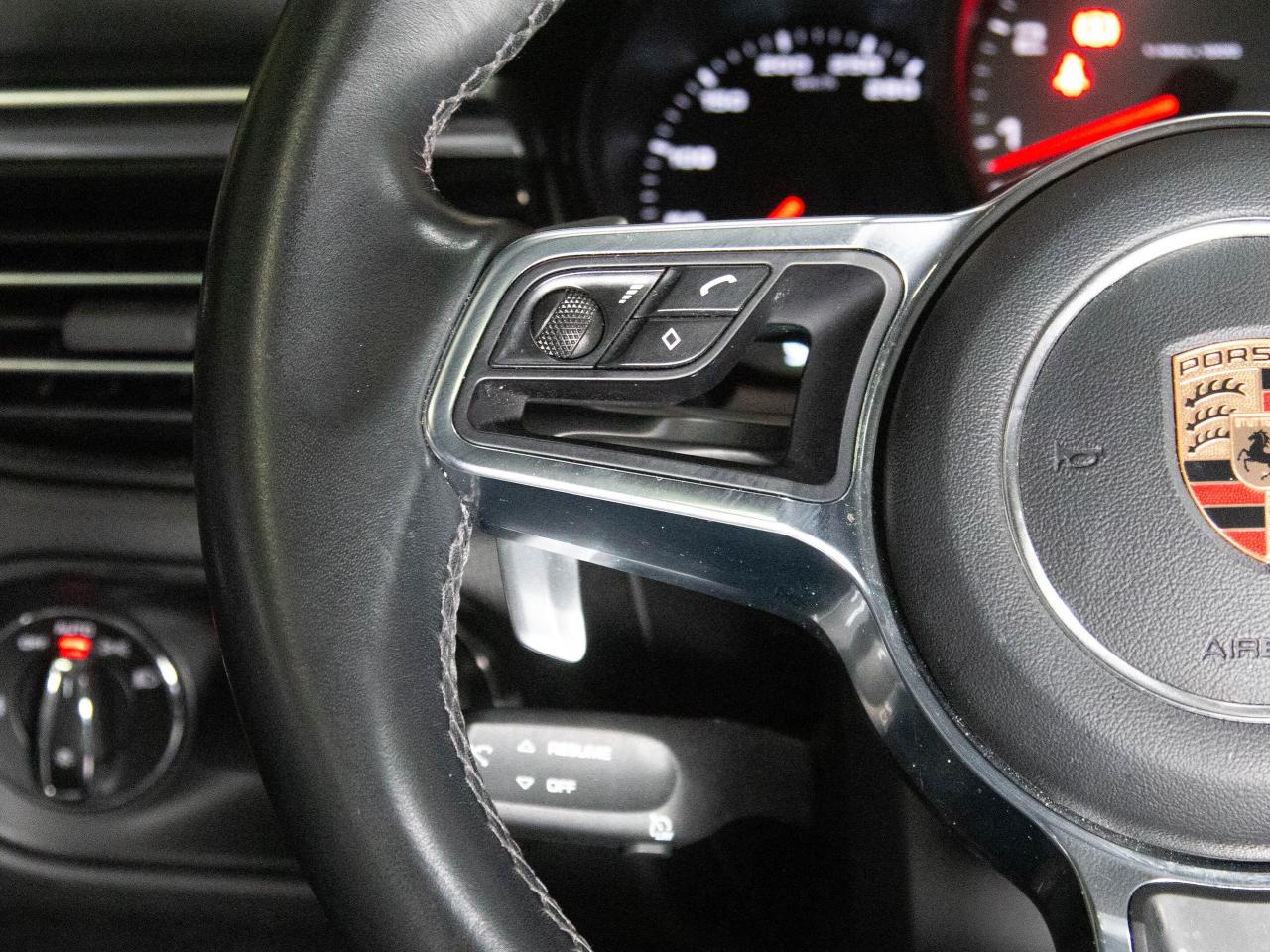 2019 Porsche Macan S | PREMIUM PLUS | 19" SPORT WHEELS Photo