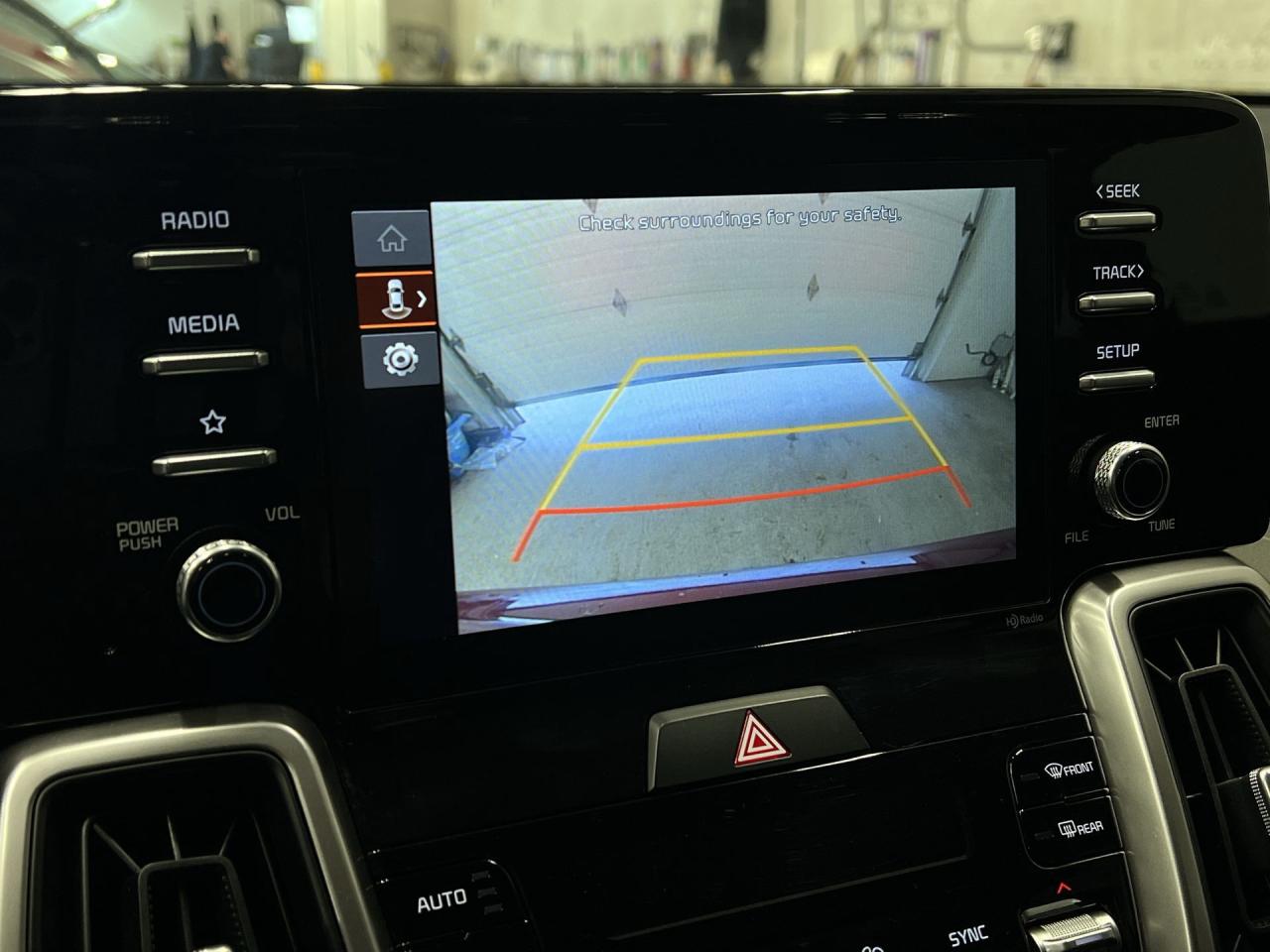 2022 Kia Sorento X-LINE AWD | ONLY 38,000KMS! | CARPLAY | HTD SEATS Photo