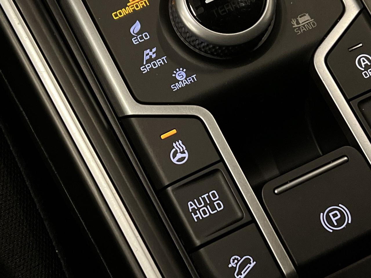 2022 Kia Sorento X-LINE AWD | ONLY 38,000KMS! | CARPLAY | HTD SEATS Photo