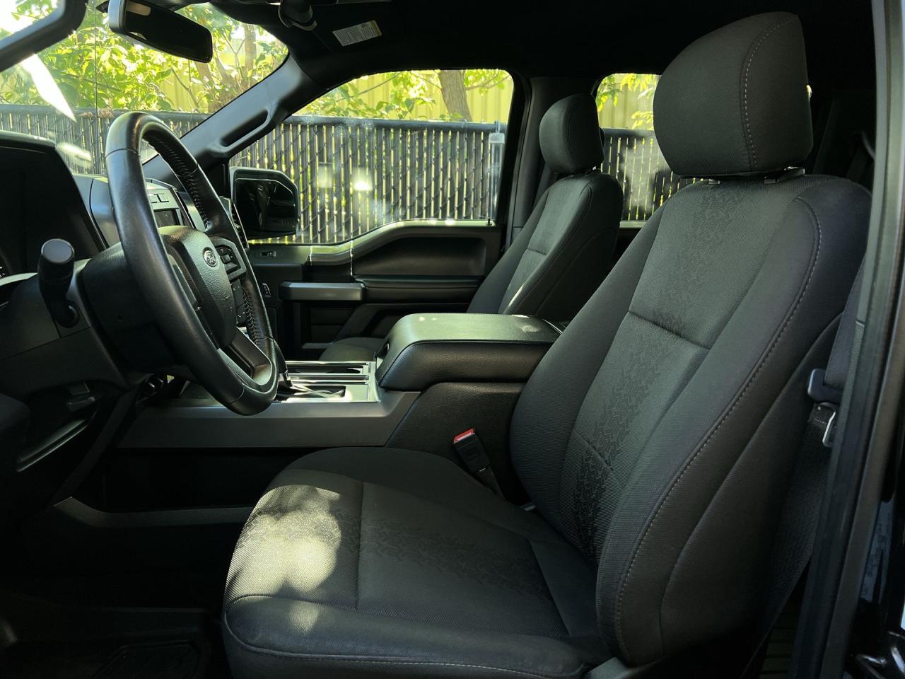 2020 Ford F-150 XLT SPORT 4X4 | CREW | HTD SEATS | CARPLAY |ALLOYS Photo