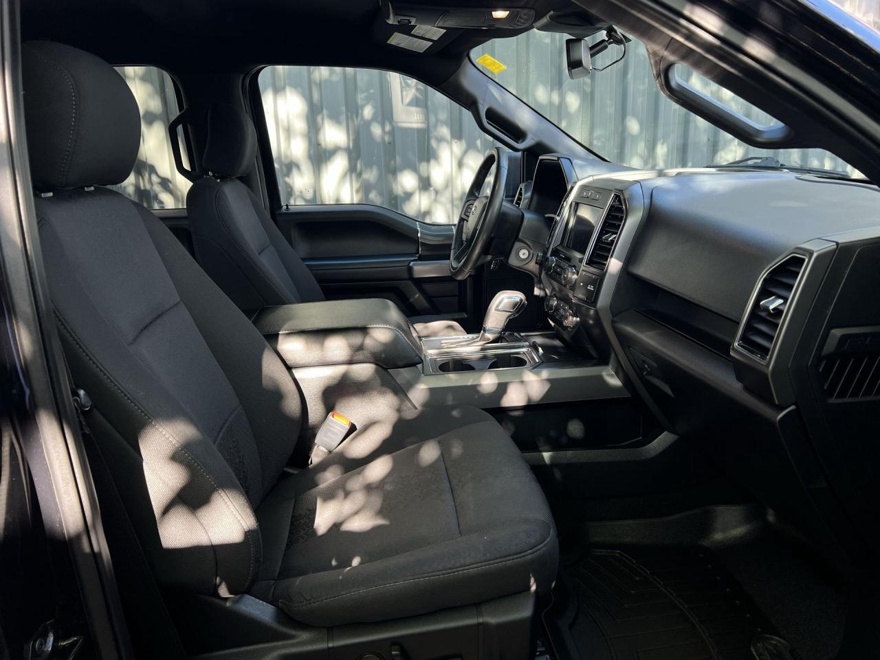 2020 Ford F-150 XLT SPORT 4X4 | CREW | HTD SEATS | CARPLAY |ALLOYS Photo