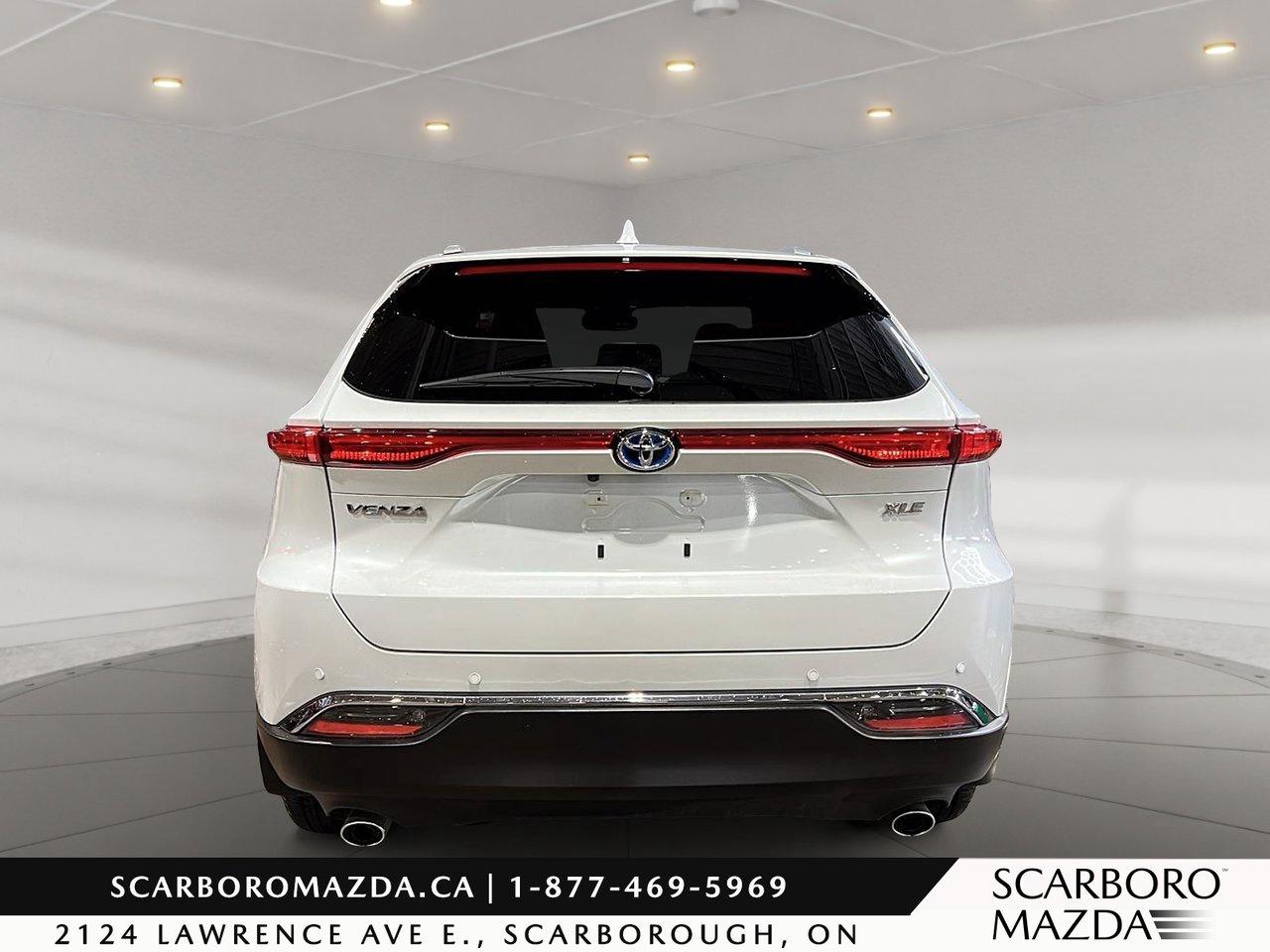 2024 Toyota Venza XLE Photo