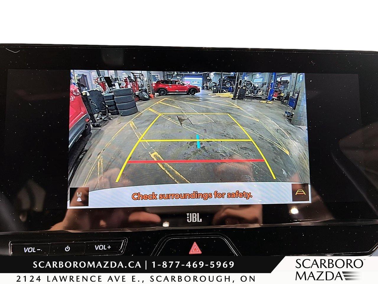 2024 Toyota Venza XLE Photo