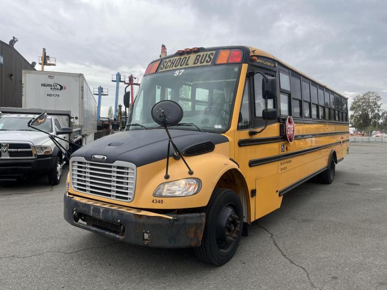 Used 2007 Freightliner B2 22 passenger School Bus Air Brakes Diesel Wheelchair access for sale in Burnaby, BC