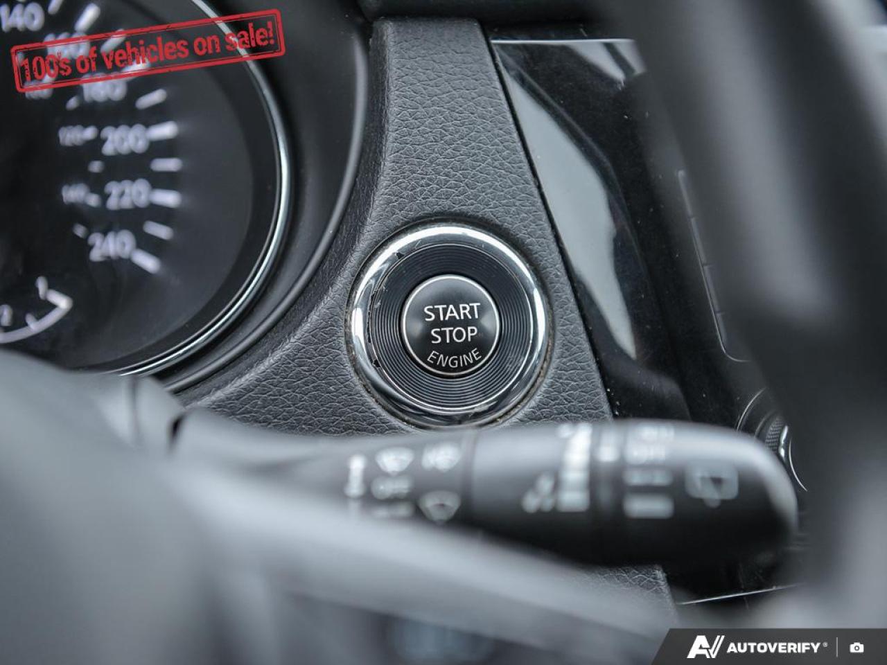 2018 Nissan Rogue SV Photo