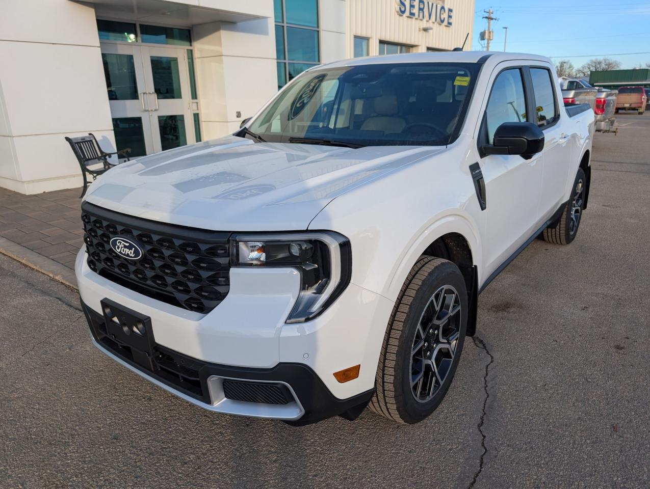 2025 Ford Maverick Lariat Photo