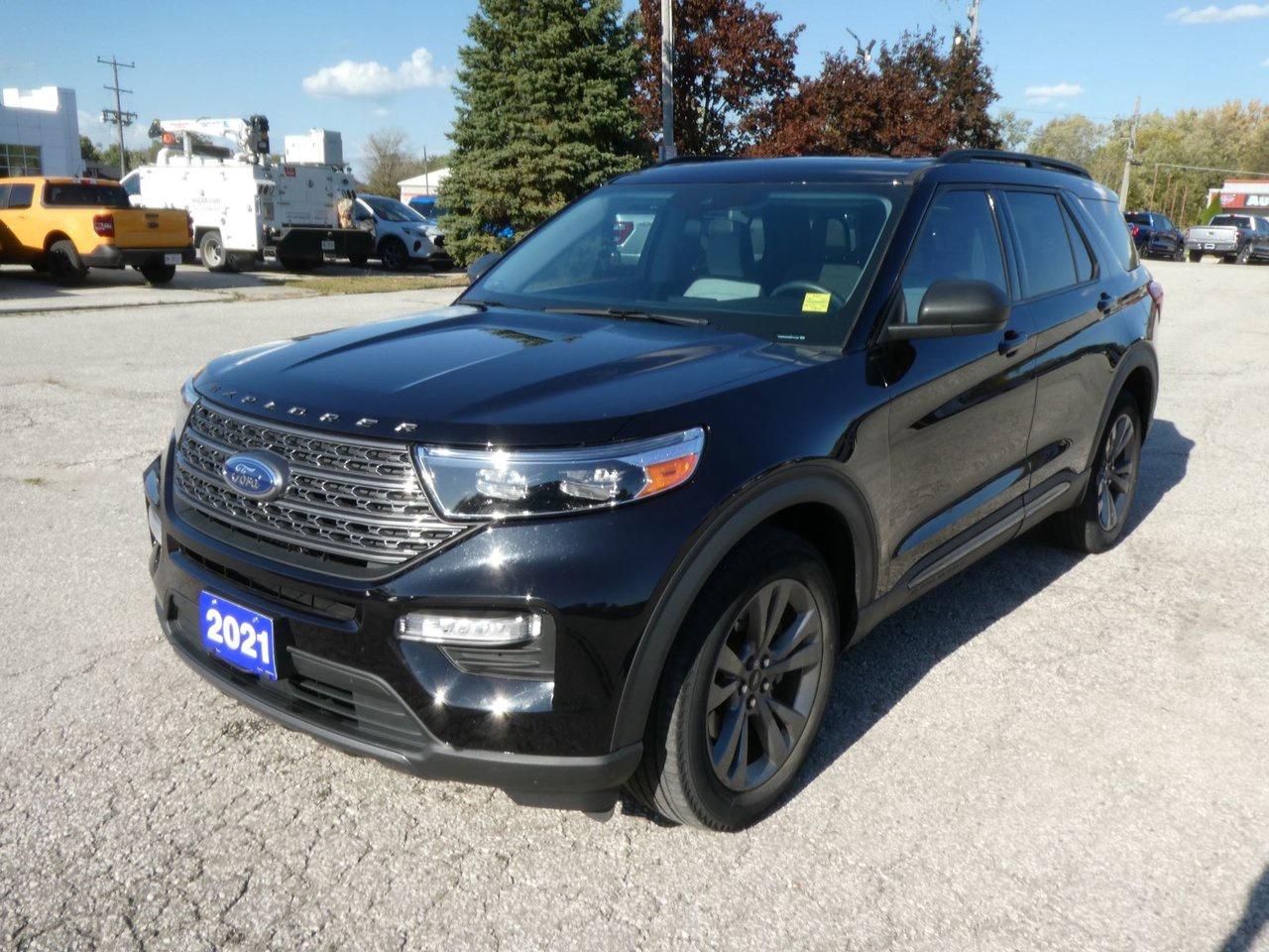 Used 2021 Ford Explorer XLT XLT for sale in Essex, ON