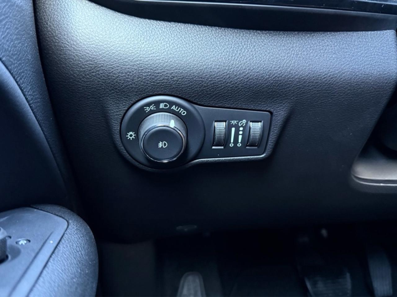 2026 Jeep Compass Limited  - Sunroof -  Navigation Photo