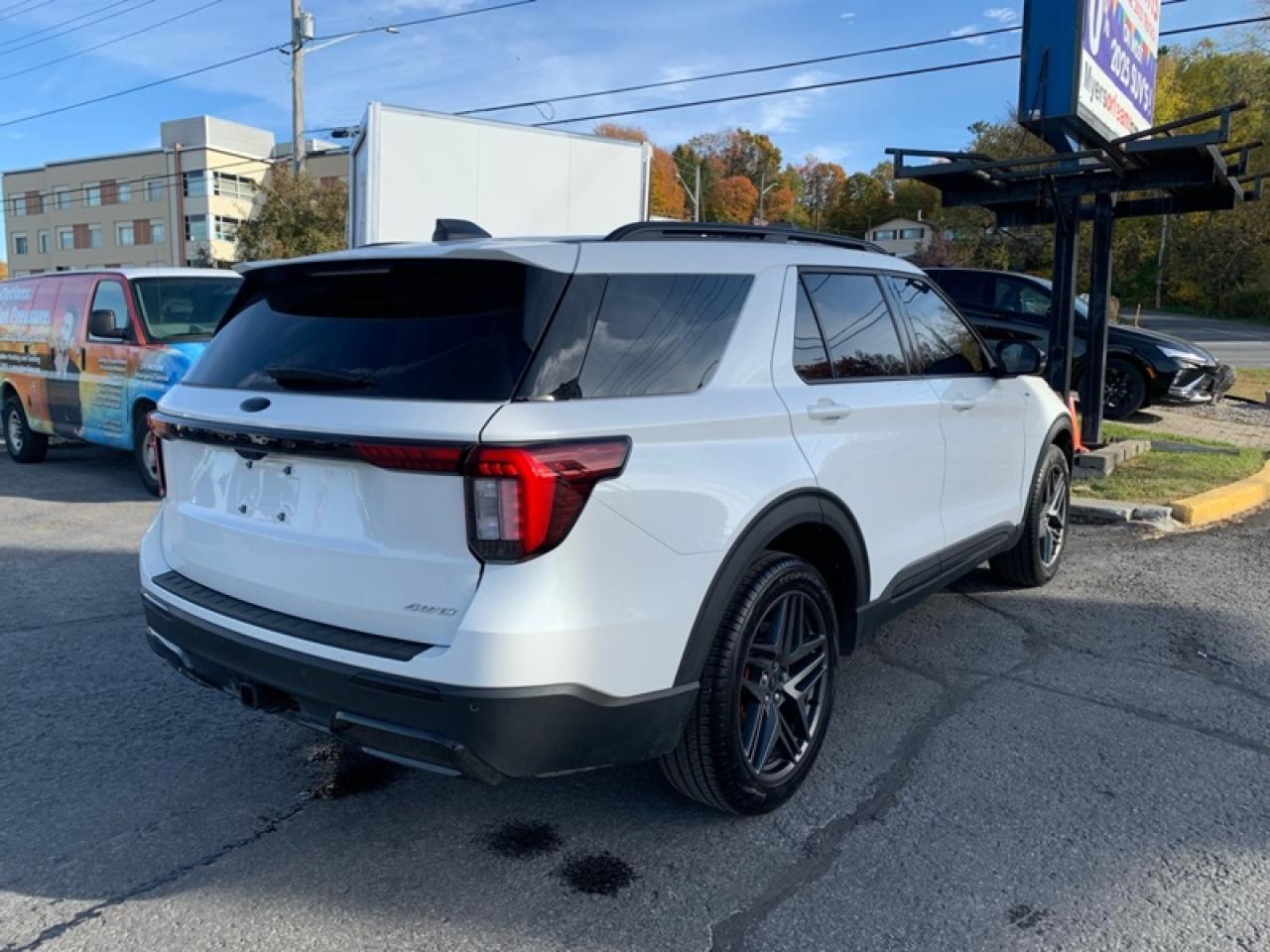 2025 Ford Explorer ST-Line  - Low Mileage Photo