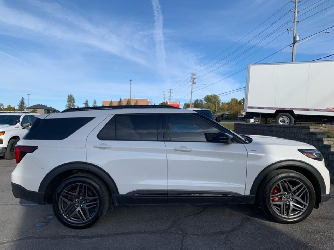 2025 Ford Explorer ST-Line  - Low Mileage Photo