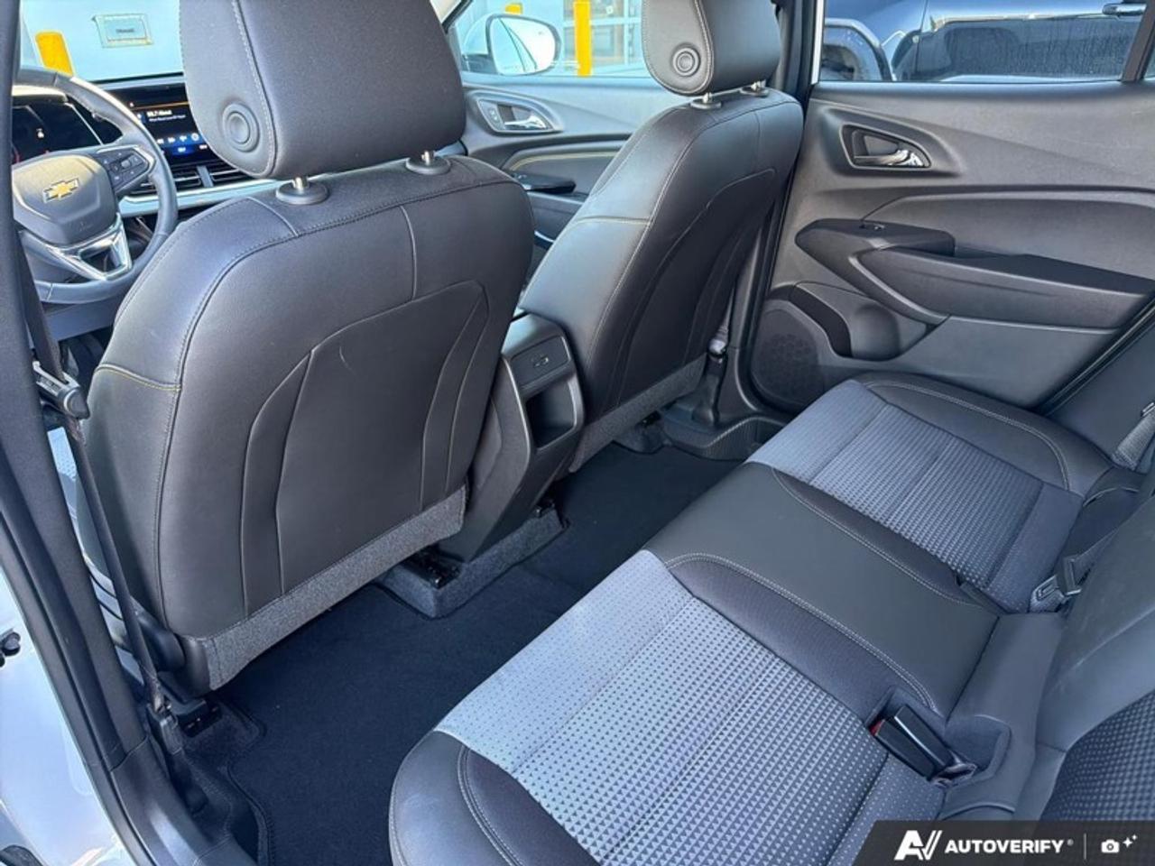 2025 Chevrolet Trax LT  - Heated Seats -  Remote Start Photo