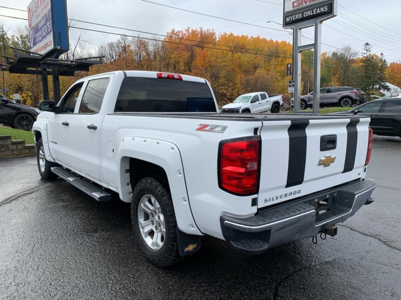 2014 Chevrolet Silverado 1500 LT Photo2