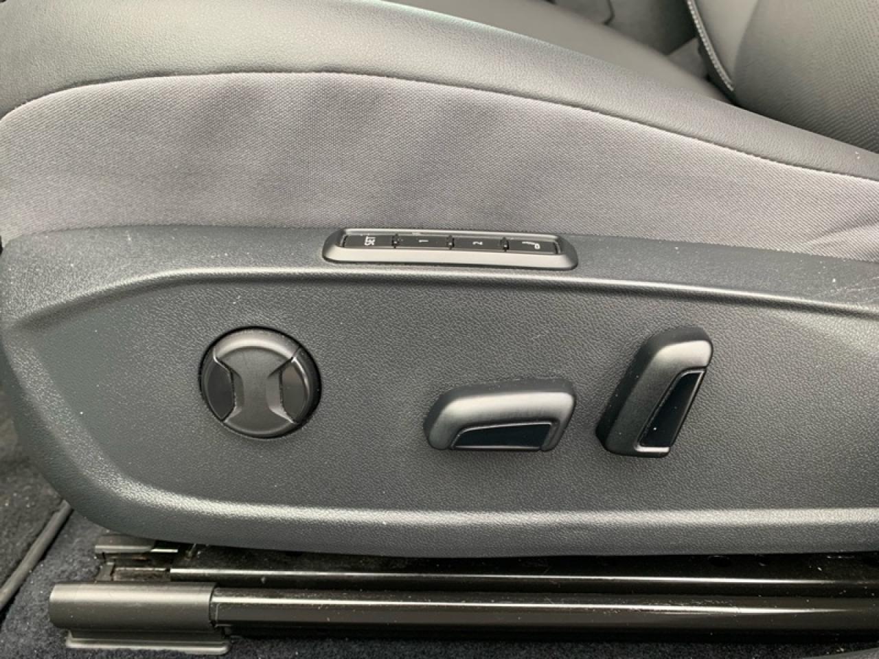 2024 Volkswagen ID.4 Pro S RWD  - Premium Audio Photo