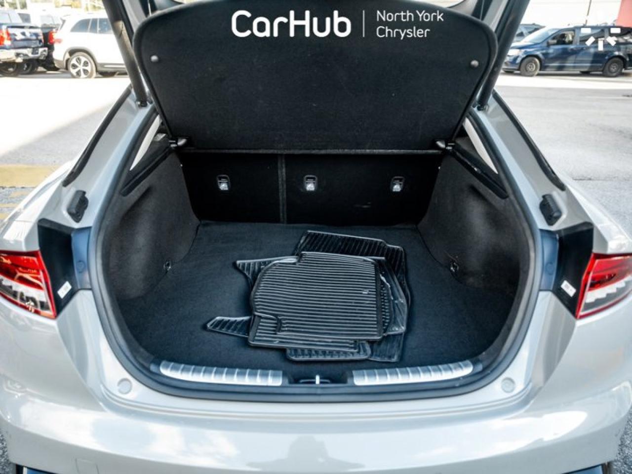 2022 Kia Stinger GT Elite AWD w/Black Interior Sunroof Heated Vented Seats Navi Photo