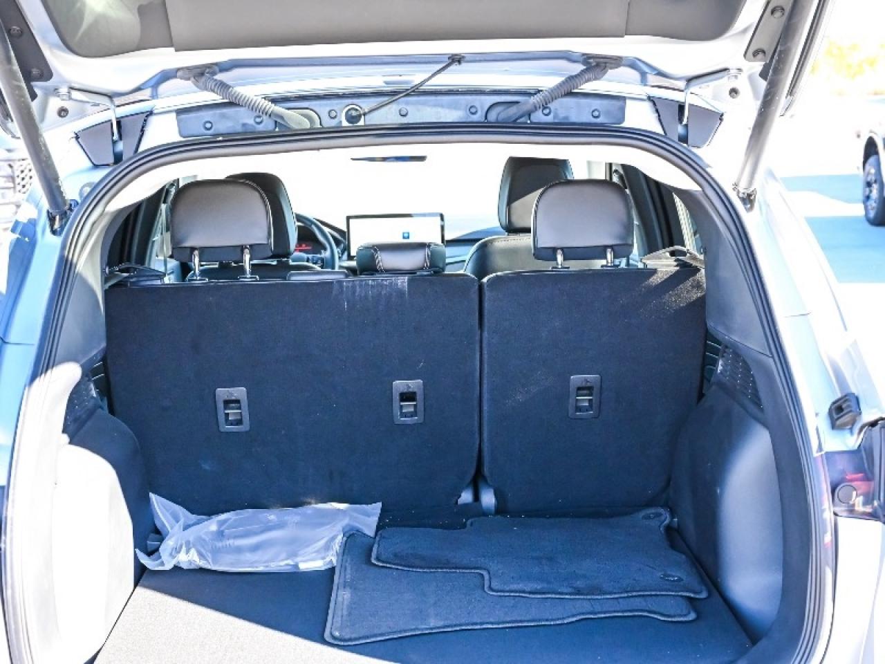 2024 Ford Escape PHEV Photo