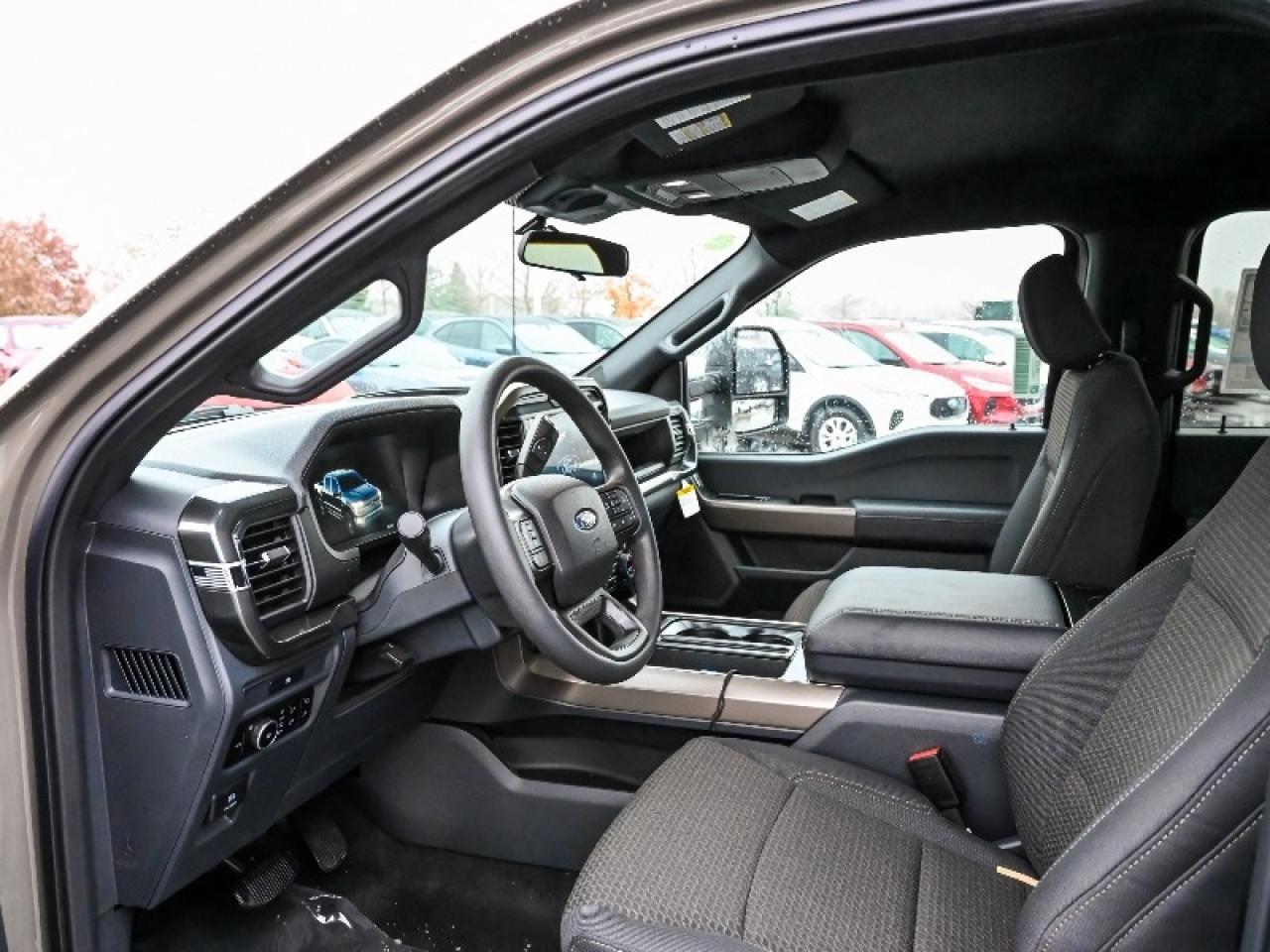 2025 Ford F-150 STX Photo