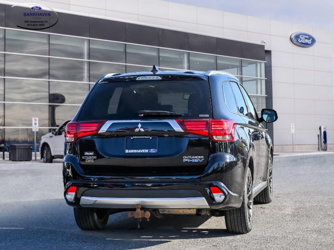 2018 Mitsubishi Outlander Phev GT Photo