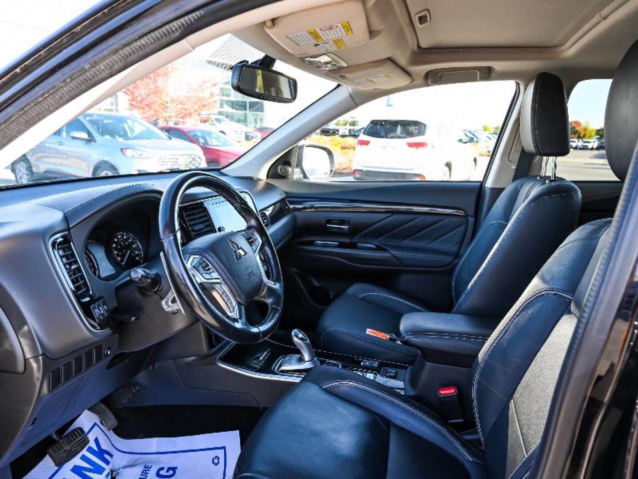 2018 Mitsubishi Outlander Phev GT Photo