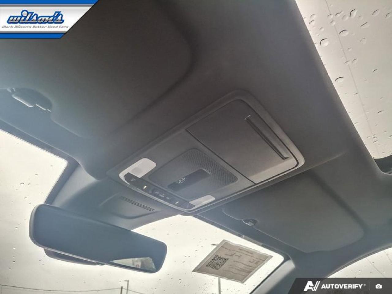 2023 Honda CR-V Hybrid Touring Hybrid | Leather | Sunroof | Bose Audio | CarPlay | Wireless Charger | Power Liftgate & More Photo