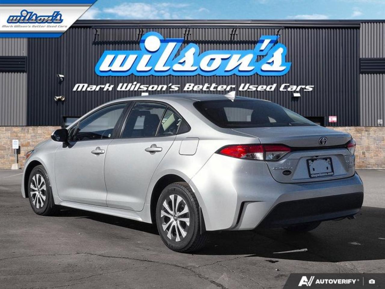 2024 Toyota Corolla Hybrid LE Hybrid | Heated Seats | Adaptative Cruise | Bluetooth | CarPlay | Reverse Cam | and More ! Photo2