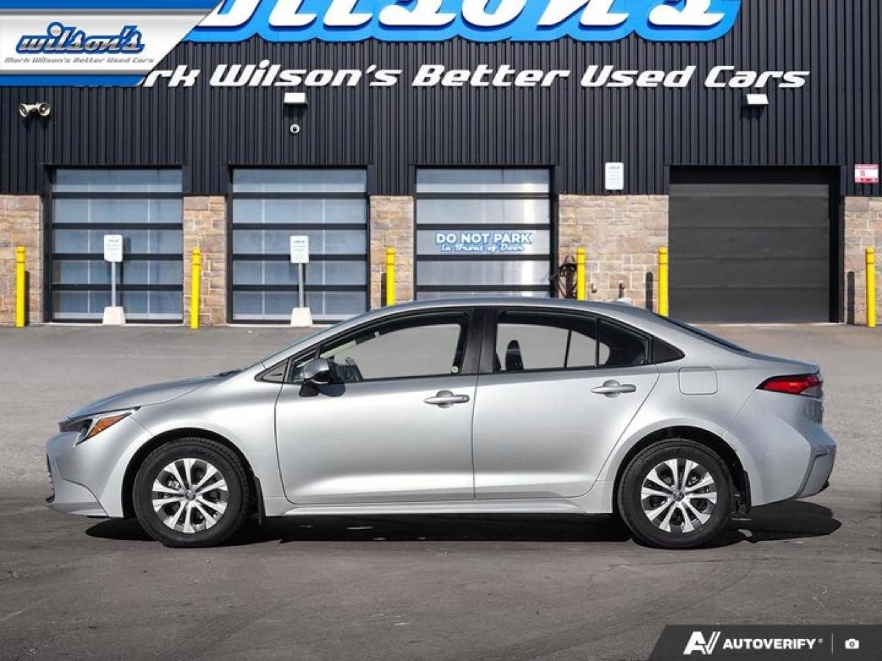 2024 Toyota Corolla Hybrid LE Hybrid | Heated Seats | Adaptative Cruise | Bluetooth | CarPlay | Reverse Cam | and More ! Photo