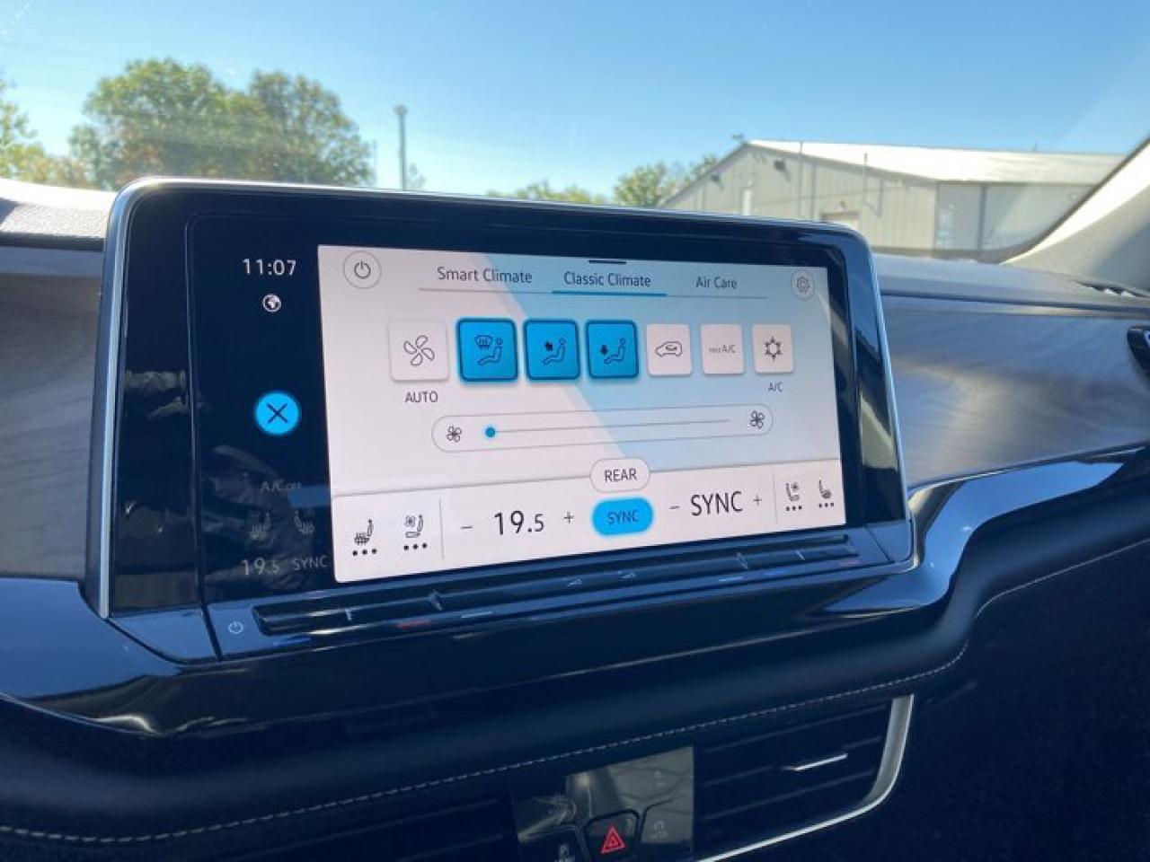 2024 Volkswagen Atlas Comfortline 4MOTION Photo